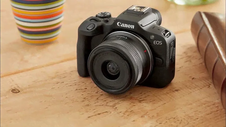 Canon EOS R100 RF-S18-45mm F4.5-6.3 is STM Lens Kit, Mirrorless Camera, RF Mount Unboxing