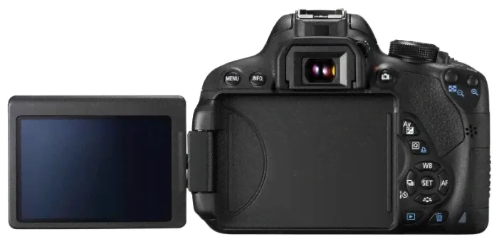EOS 700D kit 18-135 IS STM-2