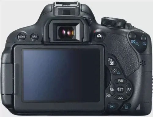EOS 700D kit 18-135 IS STM-4